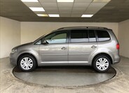 Volkswagen Touran 4