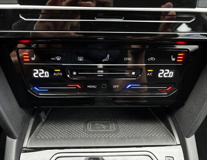 Volkswagen Passat Kombi 1,5 l 110 kw