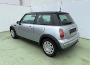 Mini Cooper Hatchback 1,6 l 85 kw