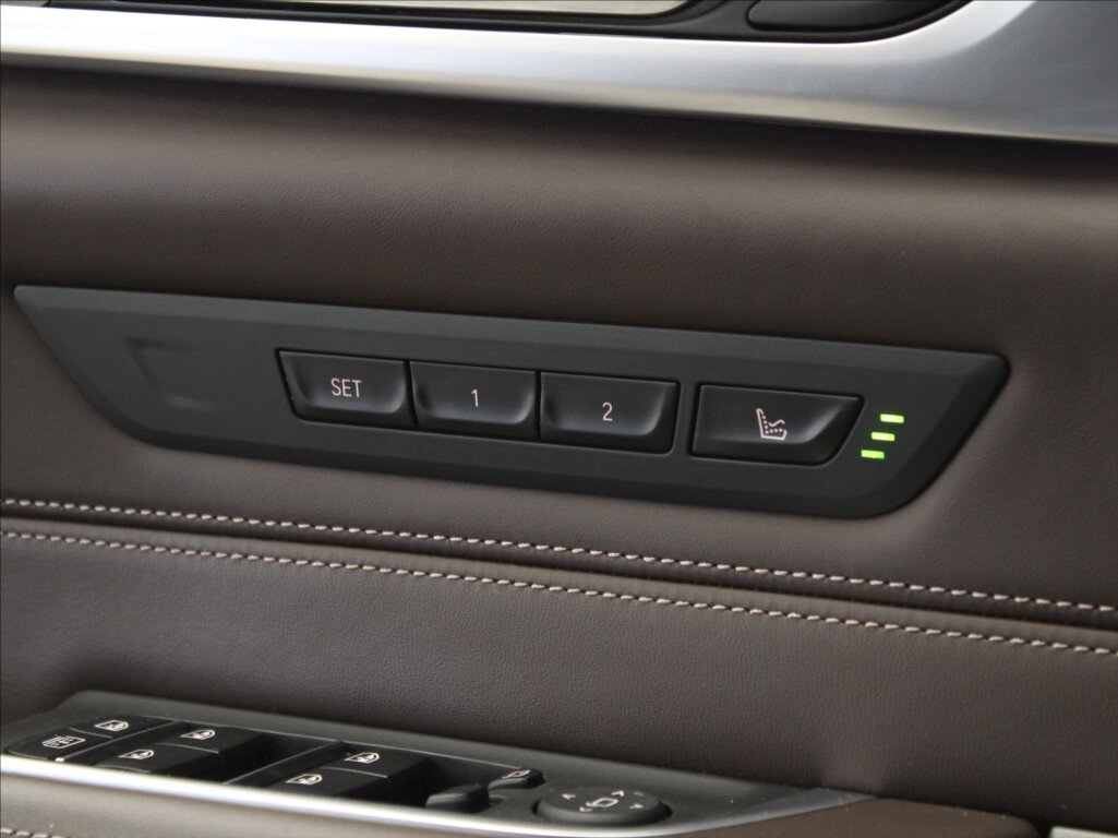 BMW Řada 6 Liftback 3,0 l 235 kw