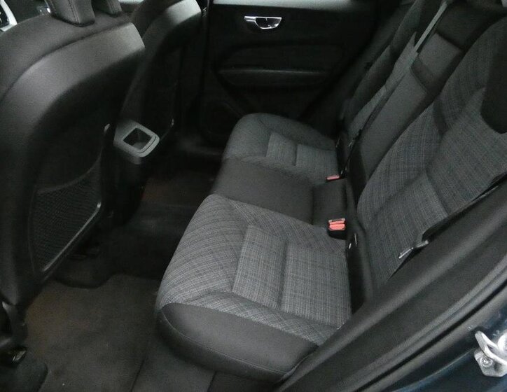 Volvo XC60 19