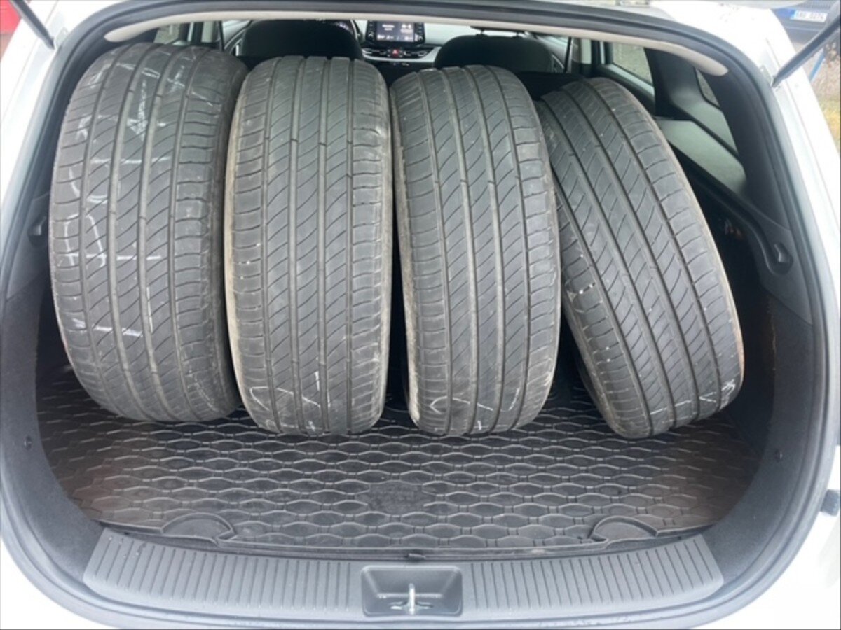 Hyundai i30 Kombi 1,5 l 117 kw