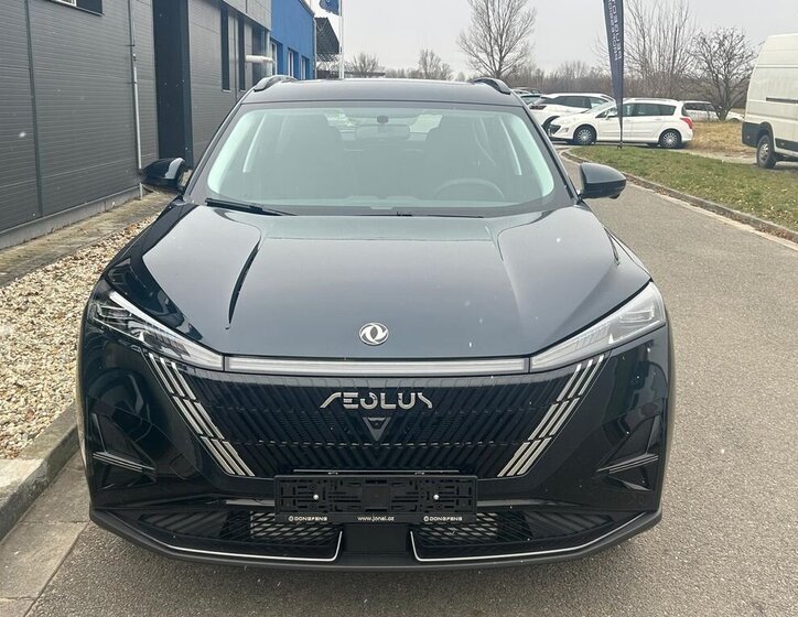 Dongfeng Ostatní SUV / Terénní 1,5 l 145 kw