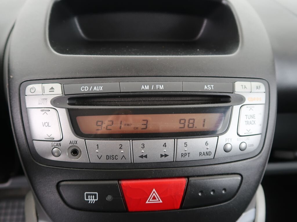 Toyota Aygo Hatchback 998,0 50 kw