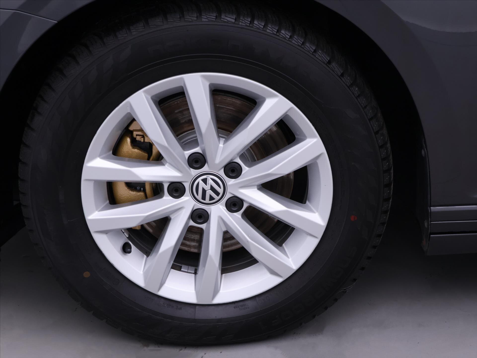 Volkswagen Passat Kombi 2,0 l 110 kw