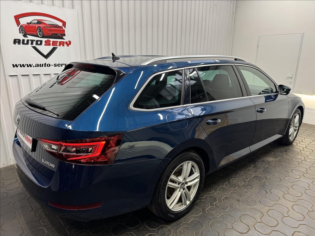 Škoda Superb
