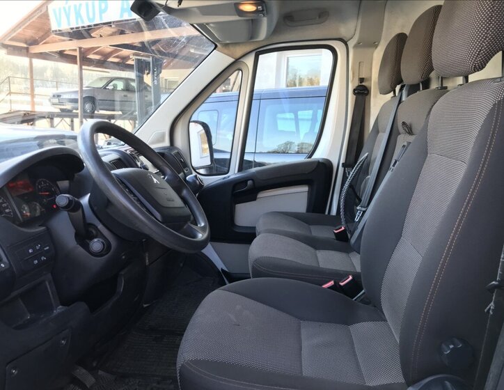 Peugeot Boxer Skříň 2,2 l 110 kw