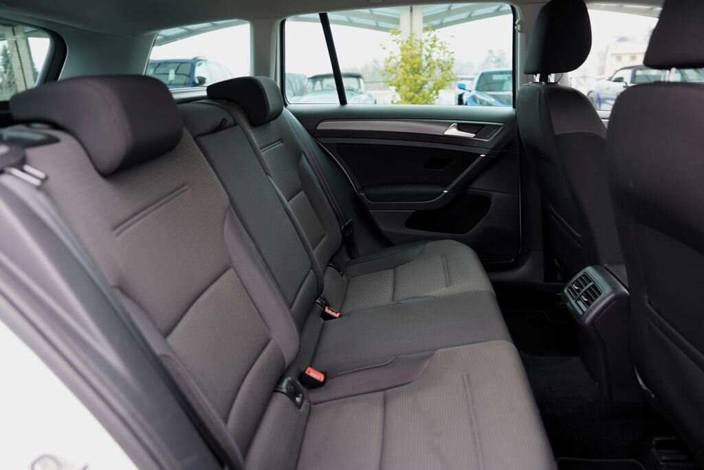 Volkswagen Golf Kombi 1,6 l 85 kw