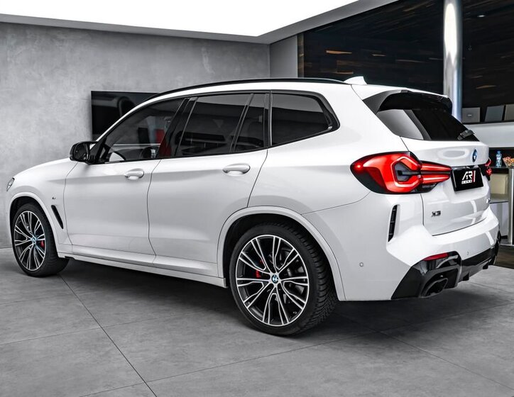 BMW X3 7