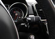 Mercedes-Benz GLE SUV 4,7 l 335 kw