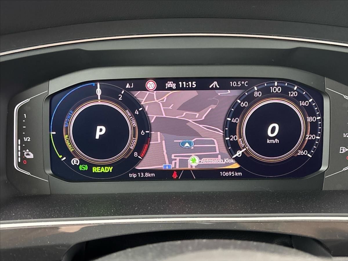 Volkswagen Tiguan SUV / Terénní 1,4 l 110 kw