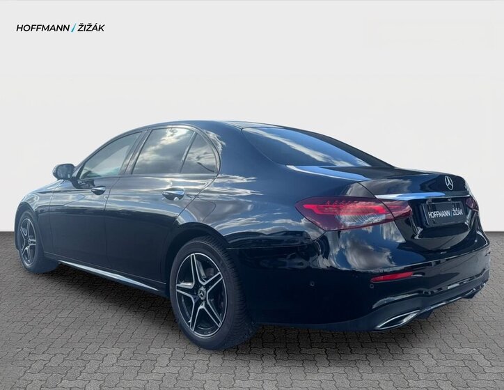 Mercedes-Benz Třídy E Sedan / Limuzína 2,0 l 143 kw