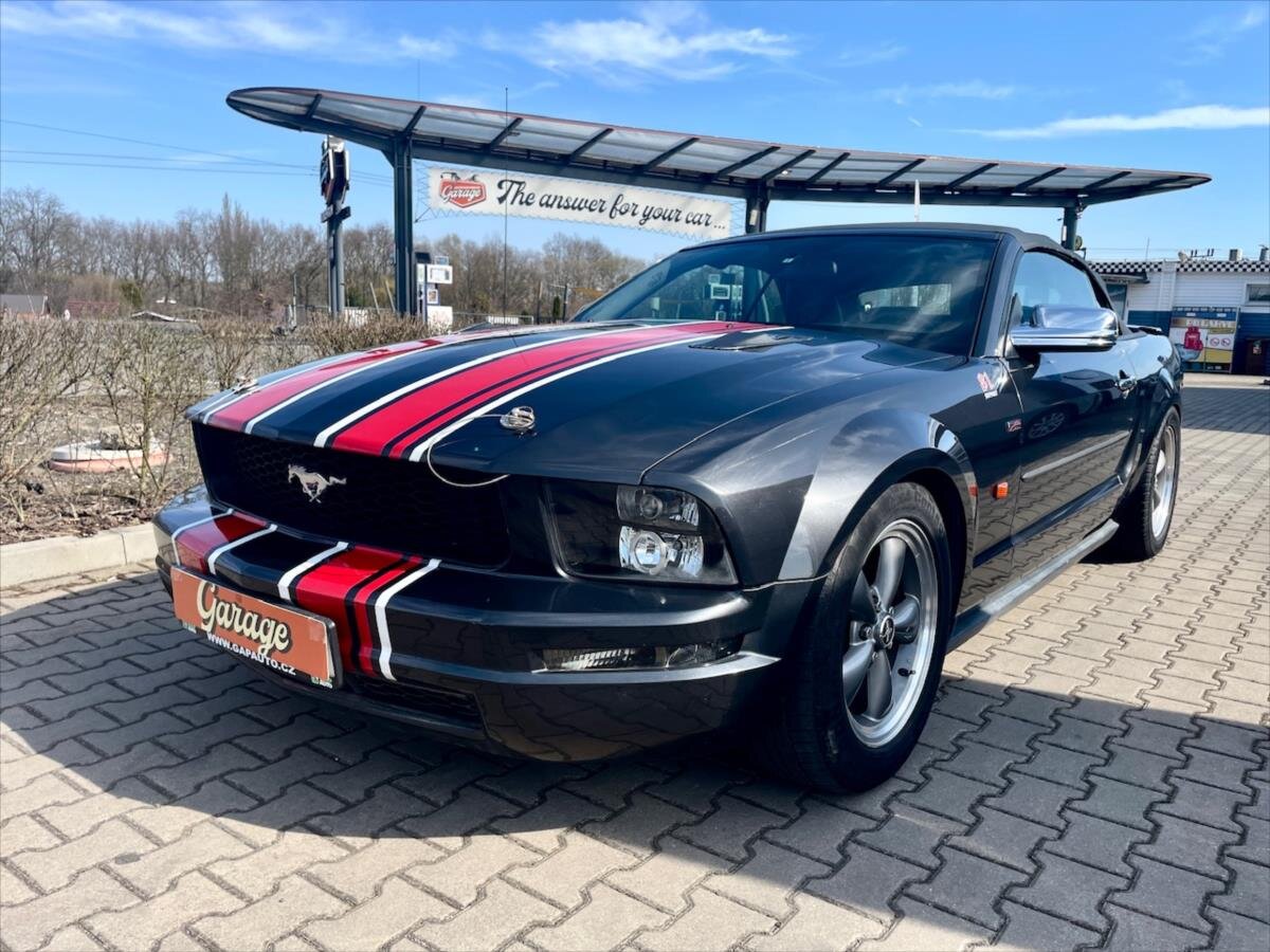 Ford Mustang Kabriolet 4,0 l 157 kw