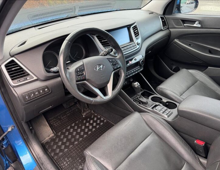 Hyundai Tucson SUV 2,0 l 136 kw