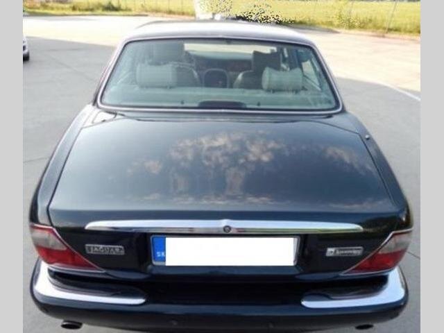 Jaguar XJ8 Sedan 0,0 209 kw