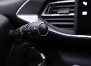 Peugeot 308 Kombi 1,2 l 96 kw