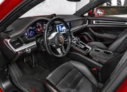 Porsche Panamera 11