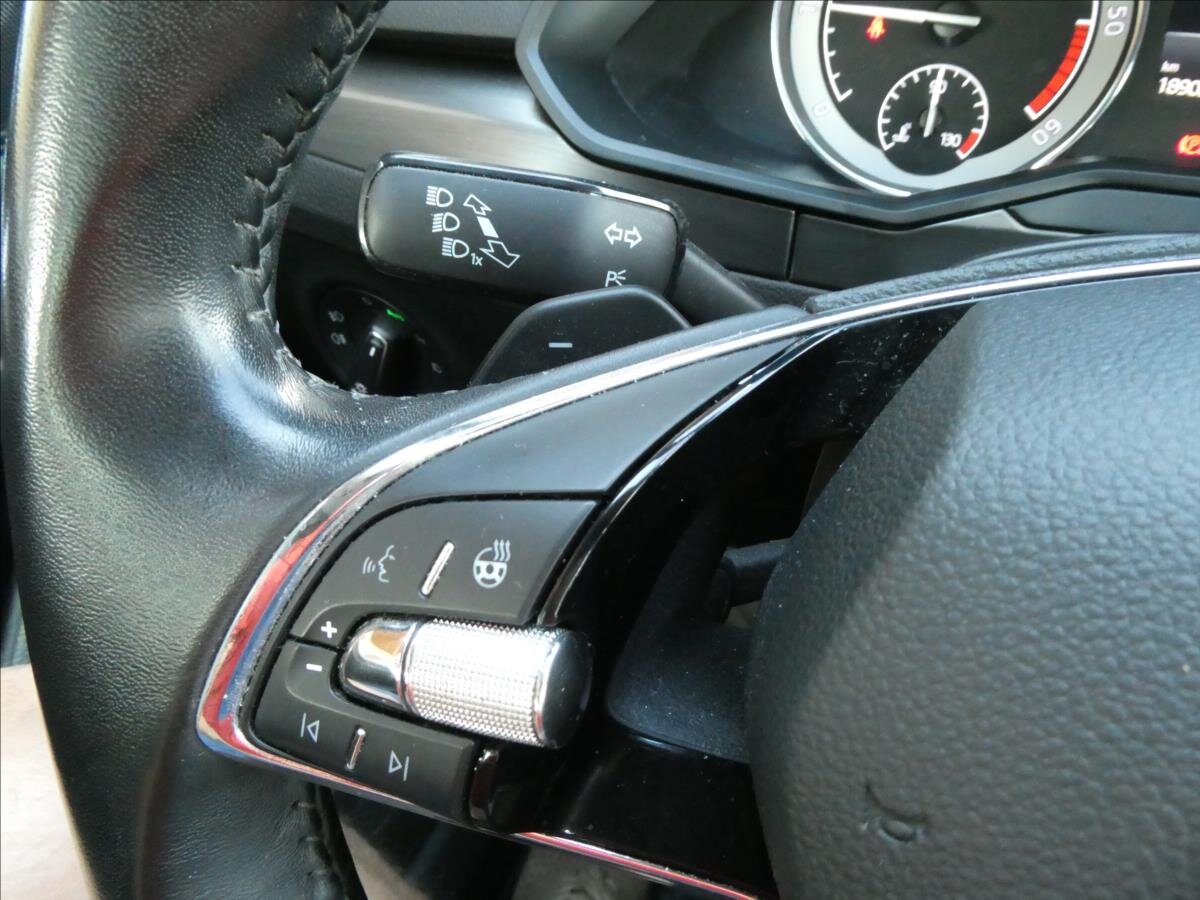 Škoda Superb Liftback 2,0 l 147 kw