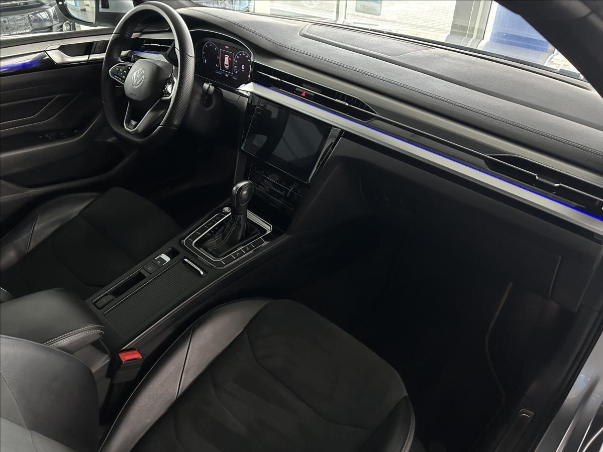 Volkswagen Arteon Kombi 2,0 l 147 kw