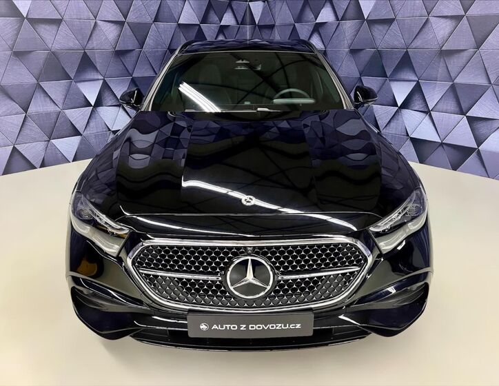 Mercedes-Benz Třídy E 2