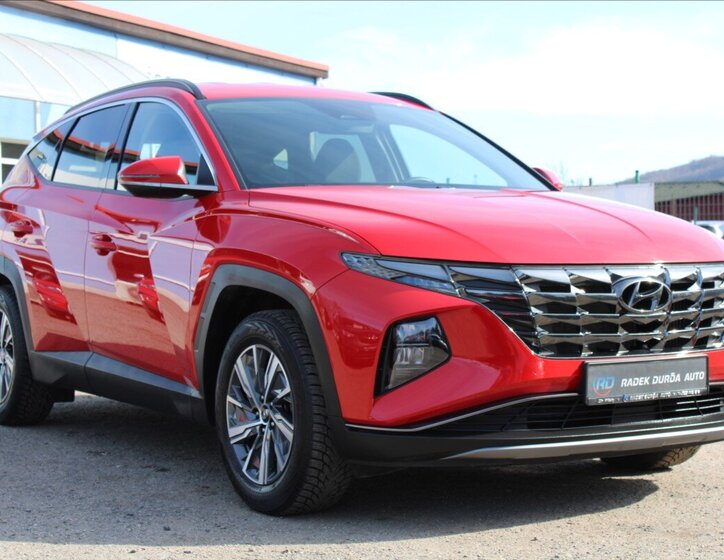 Hyundai Tucson SUV 1,6 l 110 kw