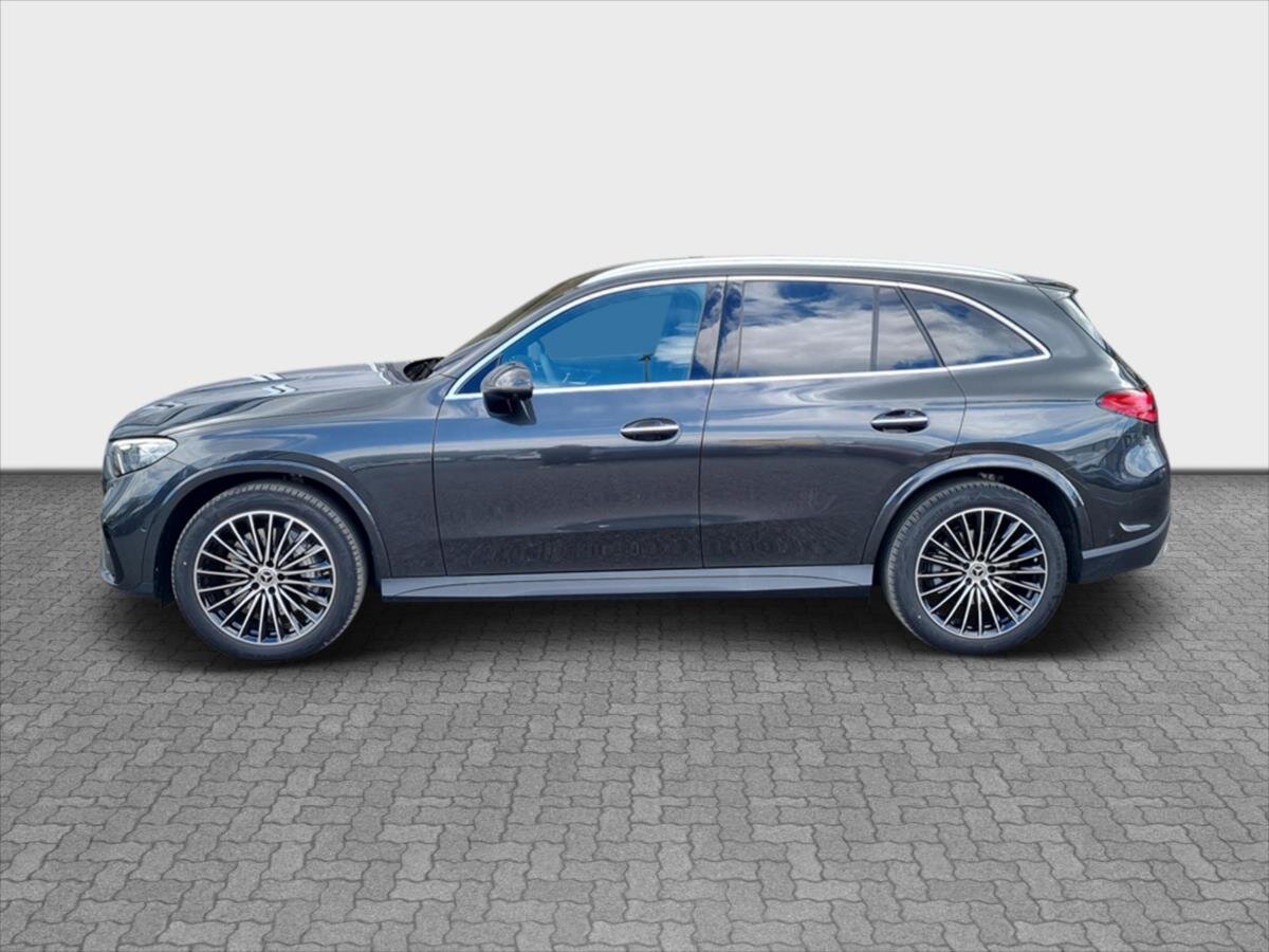 Mercedes-Benz GLC SUV 2,0 l 190 kw