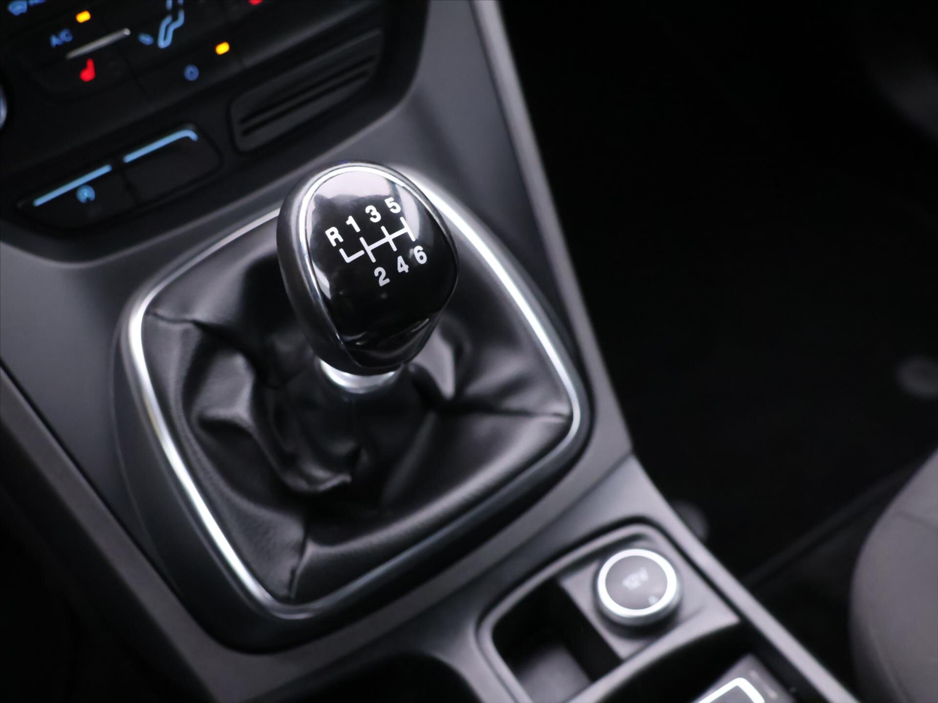 Ford Grand C-MAX Kombi 999,0 92 kw