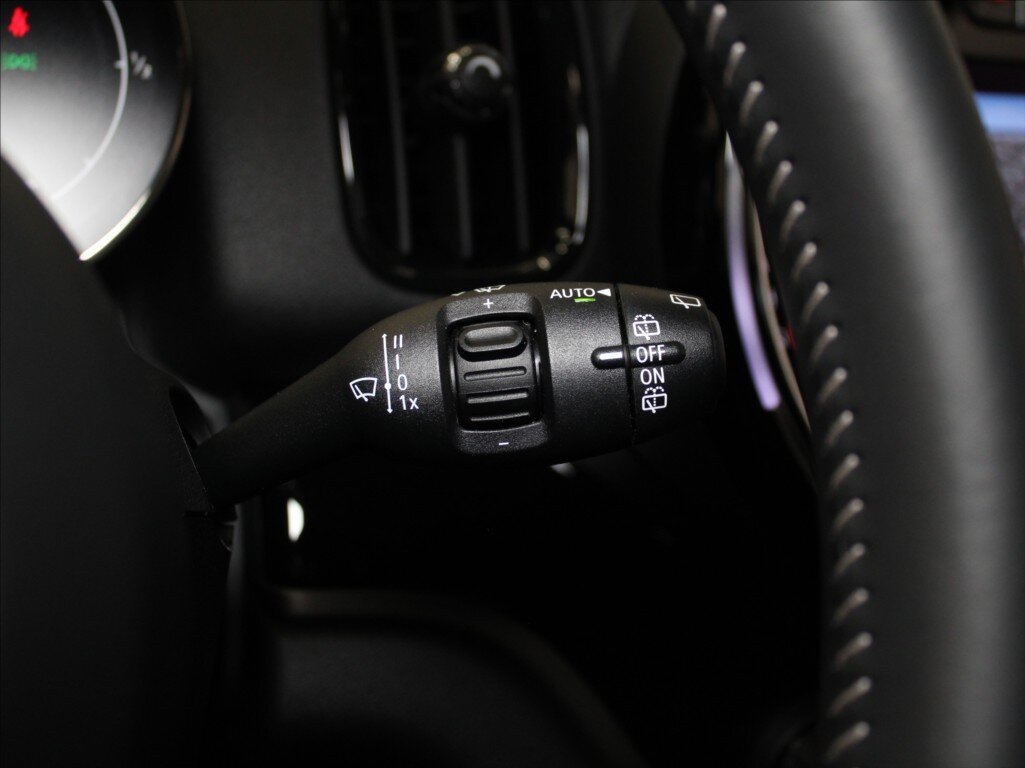 Mini Countryman SUV / Terénní 1,5 l 100 kw