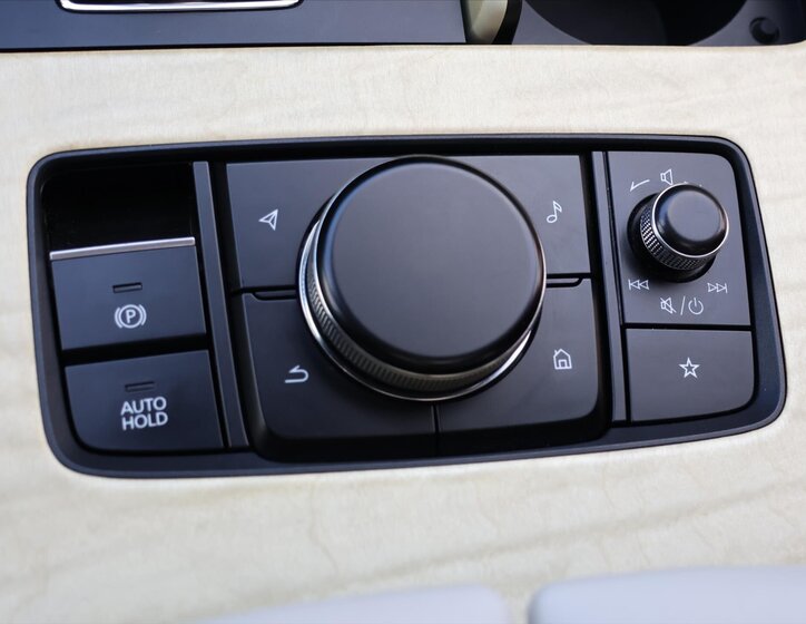 Mazda CX-60 SUV / Terénní 3,3 l 187 kw