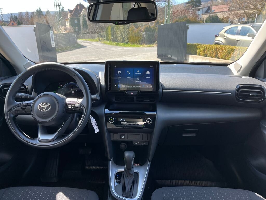 Toyota Yaris Cross SUV / Terénní 1,5 l 68 kw