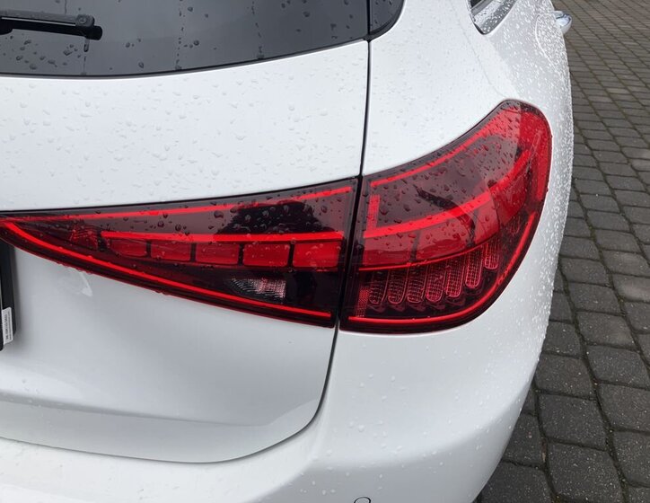 Mercedes-Benz Třídy C Kombi 2,0 l 120 kw