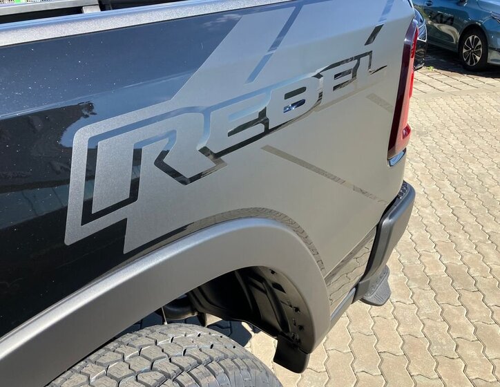 Dodge RAM Pick-up 3,0 l 313 kw