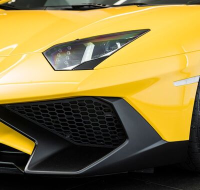 Lamborghini Aventador 19