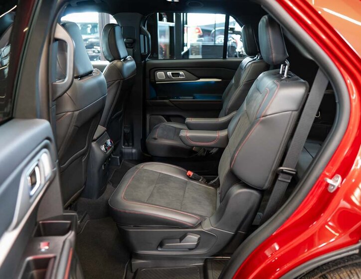 Ford Explorer SUV / Terénní 3,0 l 298 kw