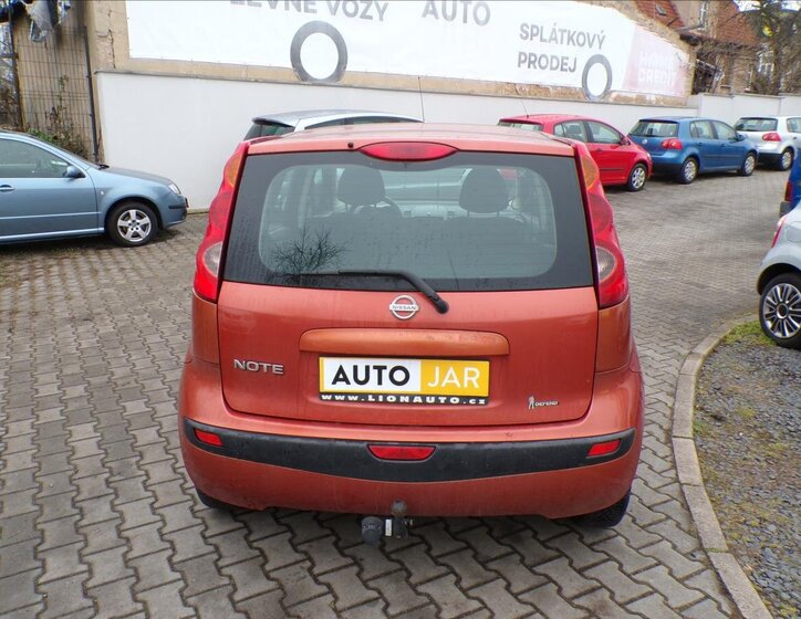 Nissan Note Kombi 1,4 l 65 kw