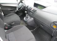 Citroën C4 Picasso 9