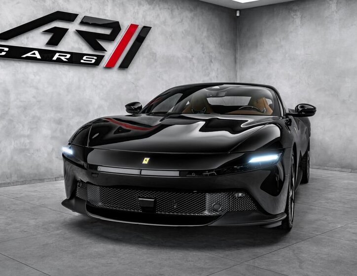 Ferrari Ostatní Kupé 3,9 l 471 kw