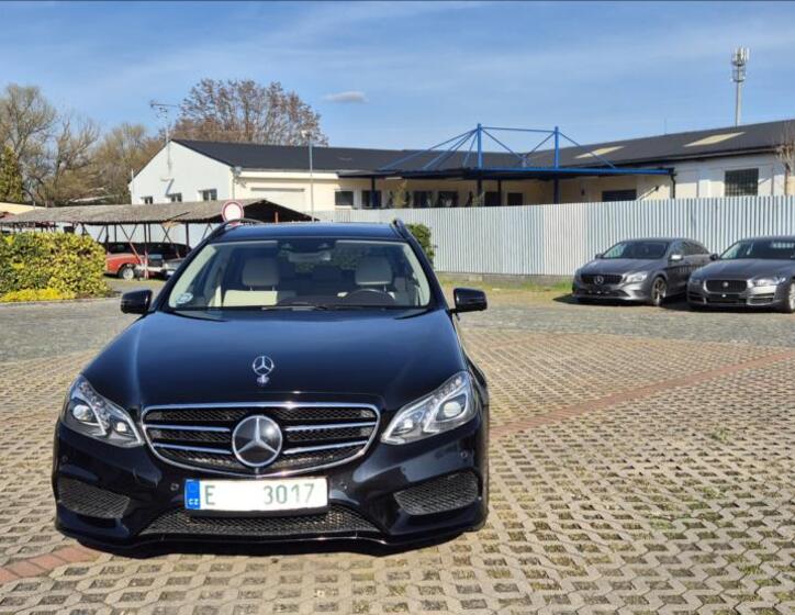 Mercedes-Benz Třídy E 1