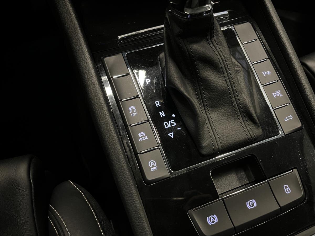 Škoda Superb Kombi 2,0 l 140 kw