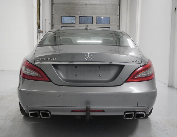 Mercedes-Benz CLS Sedan 3,0 l 195 kw