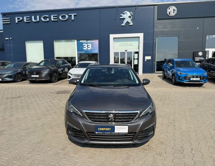 Peugeot 308 Kombi 1,2 l 96 kw