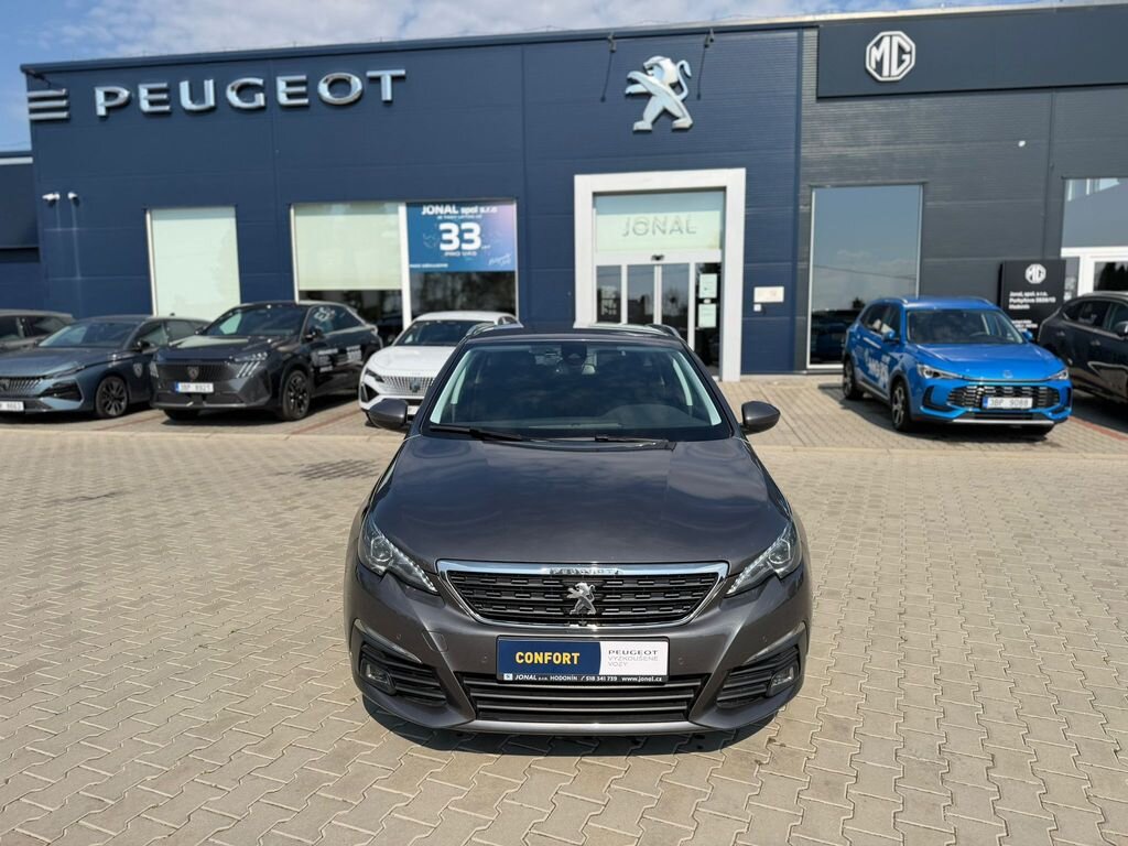 Peugeot 308 Kombi 1,2 l 96 kw