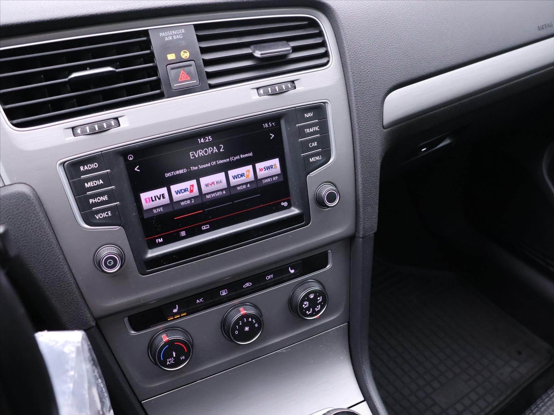 Volkswagen Golf Kombi 1,6 l 81 kw