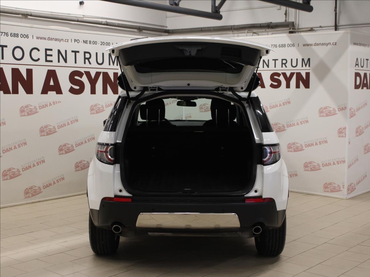 Land Rover Discovery Sport SUV 2,0 l 110 kw