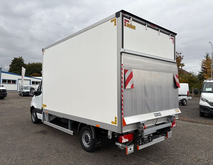 Mercedes-Benz Sprinter 3