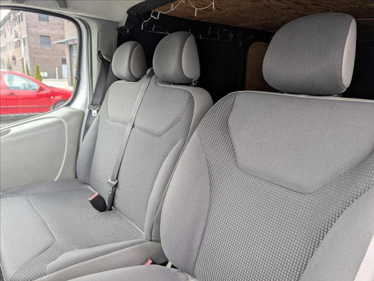 Opel Vivaro Skříň 2,0 l 84 kw