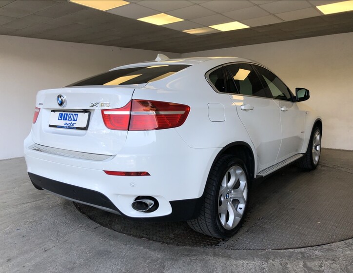 BMW X6 7