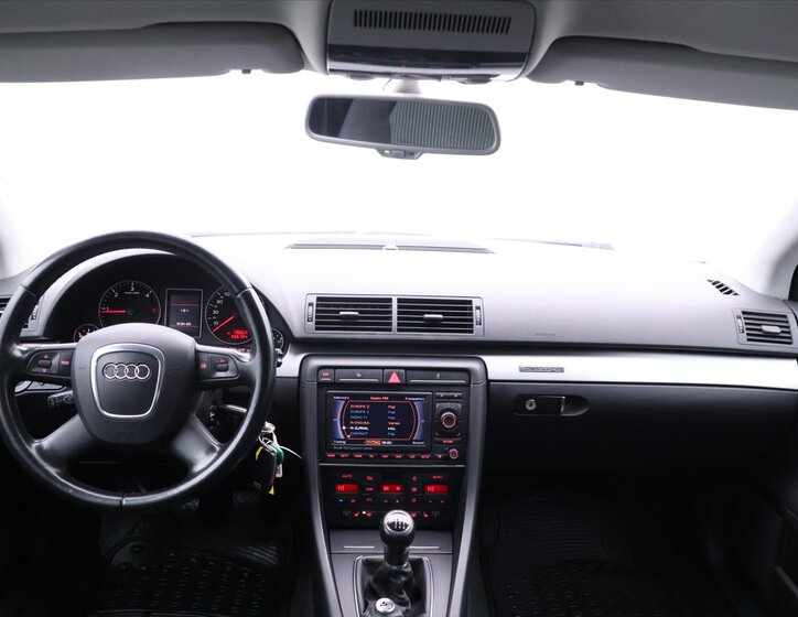 Audi A4 Sedan 3,0 l 171 kw