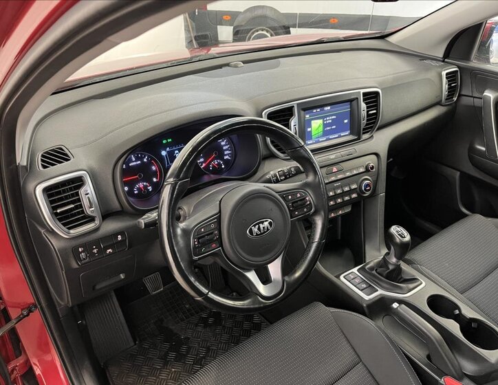 KIA Sportage SUV / Terénní 2,0 l 100 kw