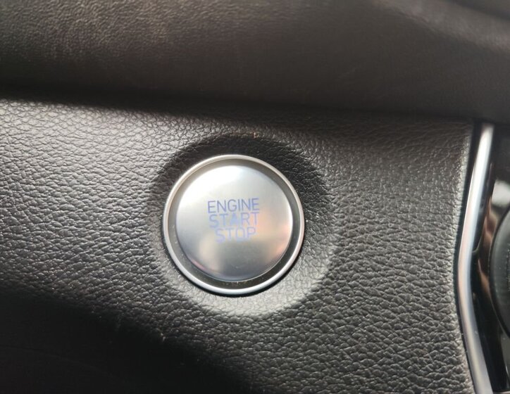 Hyundai Santa Fe SUV 2,0 l 110 kw